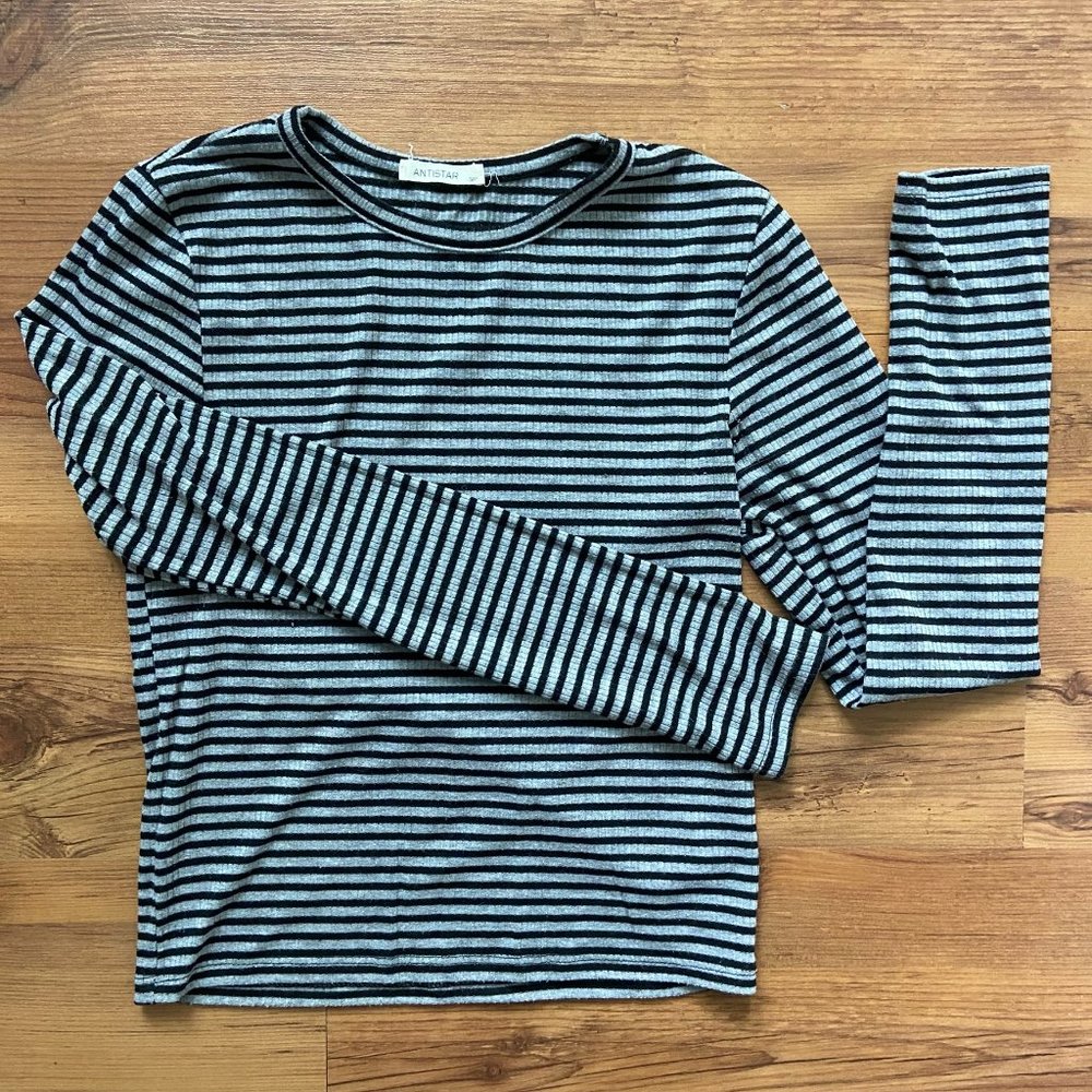 Basic Striped Tee – Antistar